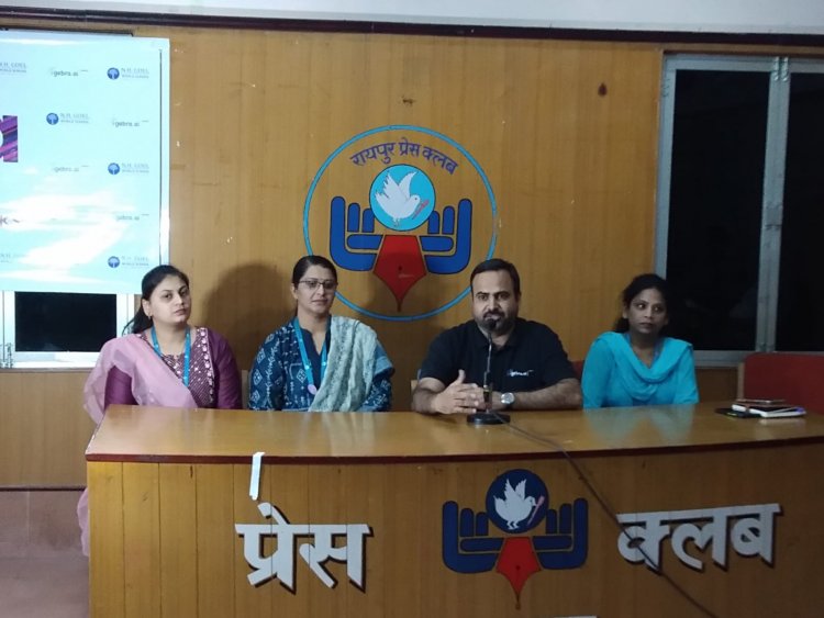 *डेटा एंड एआई टॉक्स - रायपुर में एक इंटर स्कूल प्रतियोगिता*