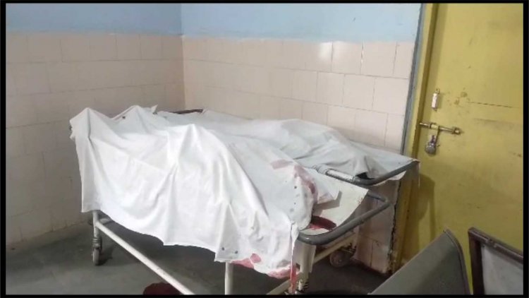 अज्ञात वाहन की टक्कर से दो लोगों की मौत