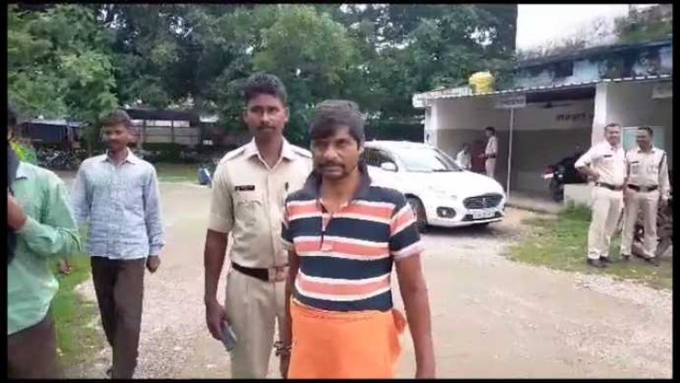 कुख्यात गांजा तस्कर हुआ गिरफ्तार,न्यायिक हिरासत में भेजा गया जेल