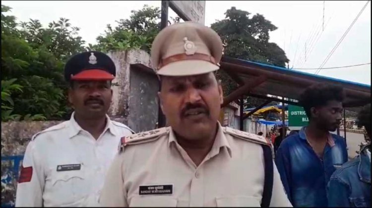 ब्लैक फिल्म और मॉडिफाई बाइक साइलेंसर के विरुद्ध ट्रैफिक पुलिस की कार्रवाई जारी