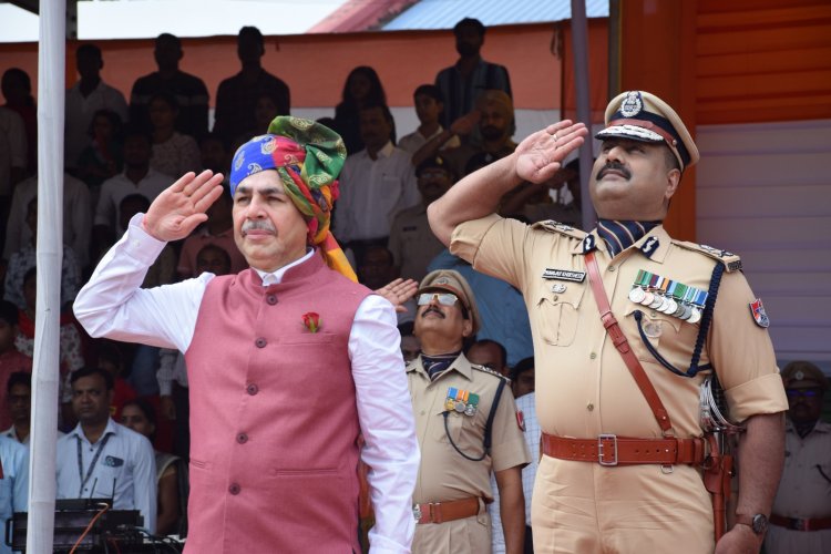 दक्षिण पूर्व मध्य रेलवे ने 77 वां स्वतंत्रता दिवस पूरी गरिमा के साथ मनाया गया