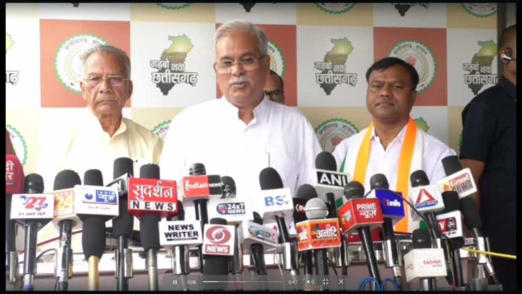 मुख्यमन्त्री भूपेश बघेल का बयान  नगरनार स्टील प्लांट बेचने की तैयारी में है केंद्र सरकार