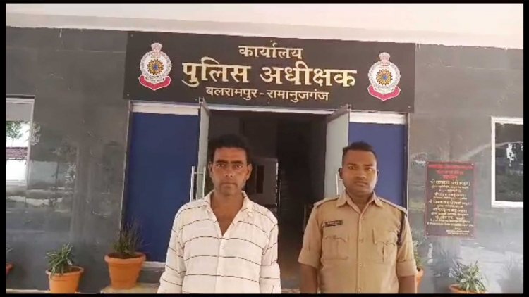 शिक्षक के साथ ठगी के वारदात को अंजाम देने वाला साइबर गिरोह का एक आरोपी दुमका झारखंड से गिरफ्तार